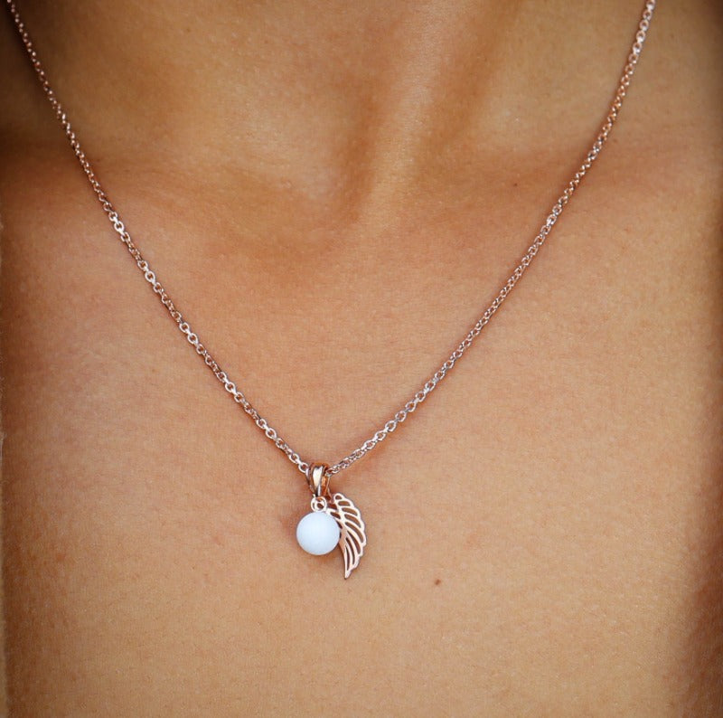 Necklace &quot;Angel&quot;, rosé