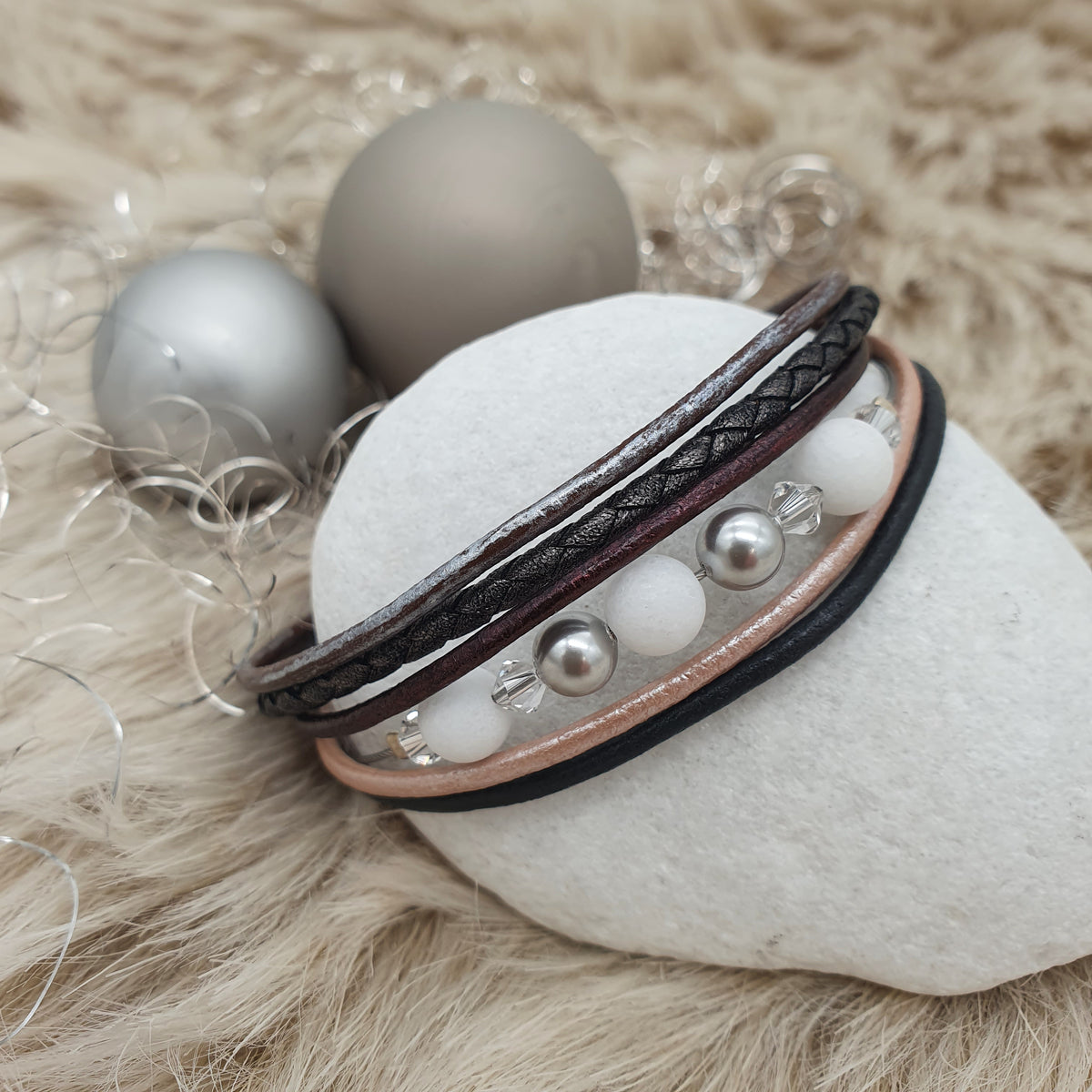 NEU! Armband "style" bordeaux