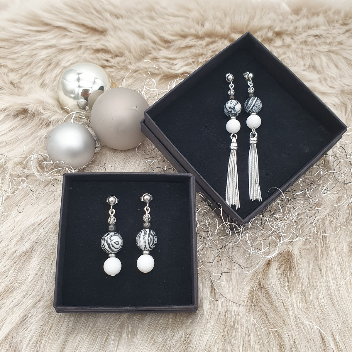 Ohrringe "black & white", lang