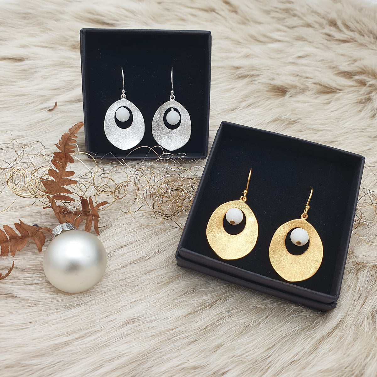 NEU! Ohrringe "leaves"