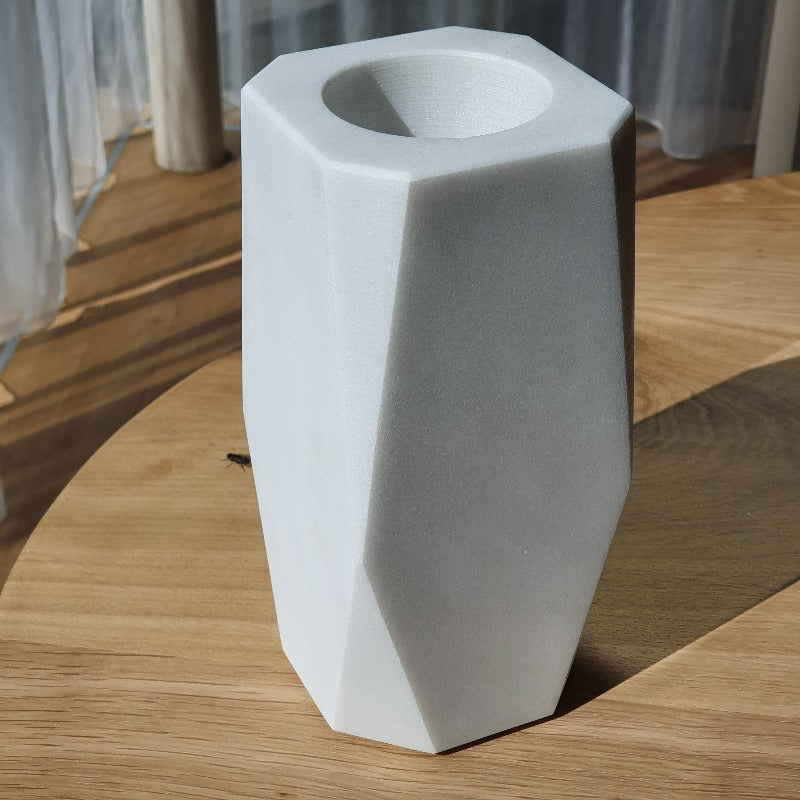 Marble vase &quot;jasmine&quot;