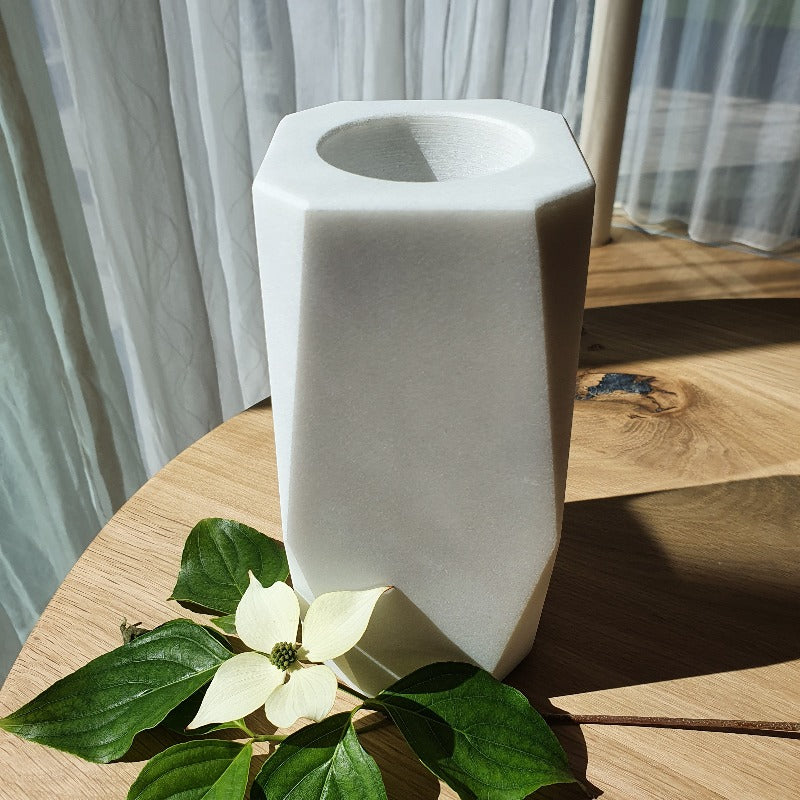 Marble vase &quot;jasmine&quot;