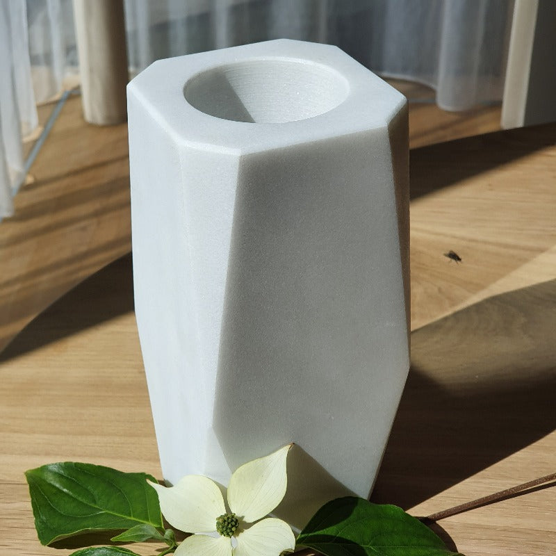 Marble vase &quot;jasmine&quot;